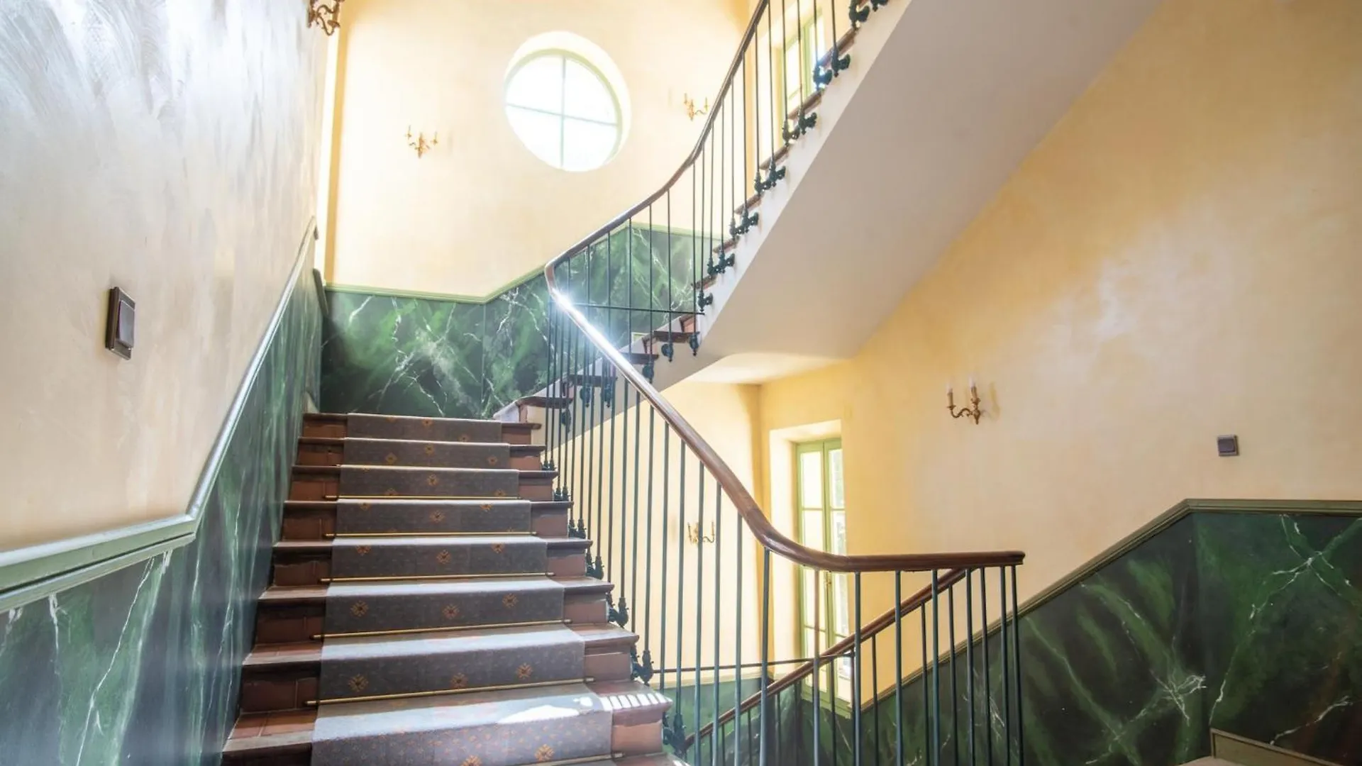 Cozy Apartment With Swimming Pool, Cleaning Included Montbrun-les-Bains