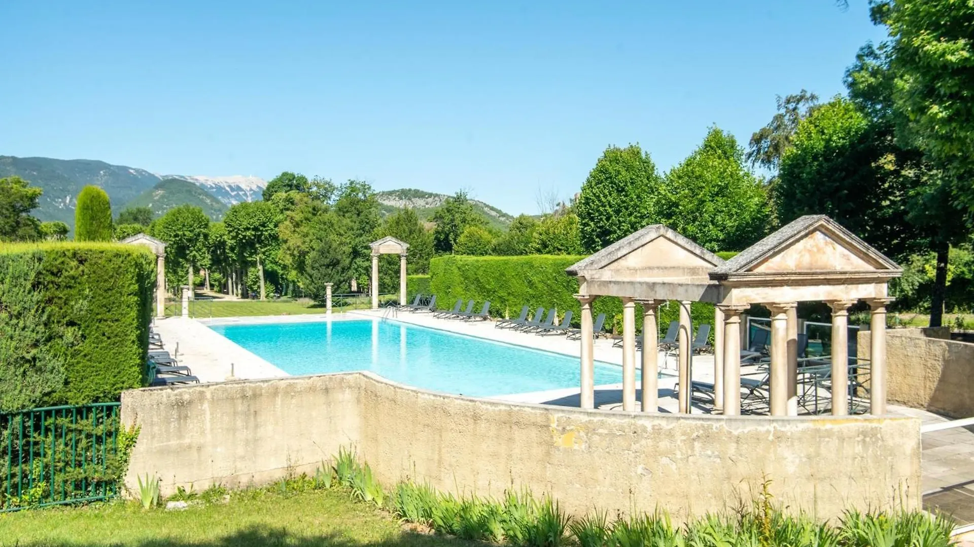 Cozy Apartment With Swimming Pool, Cleaning Included Montbrun-les-Bains