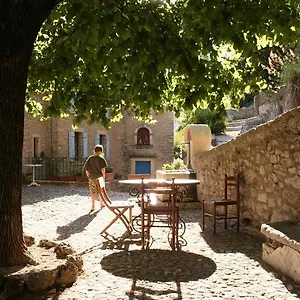 Frühstückspension D'hotes De L'abbaye, Montbrun-les-Bains